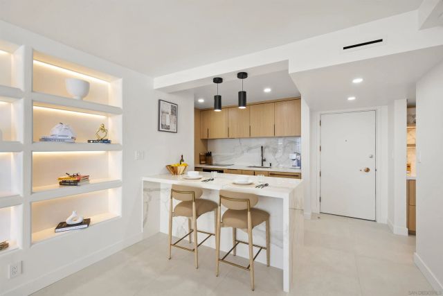 1760 Avenida del Mundo 901, Coronado, CA 92118