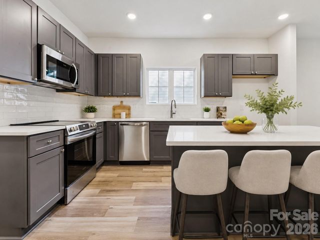 1175 Stoneglen Drive, Granite Quarry, NC 28146