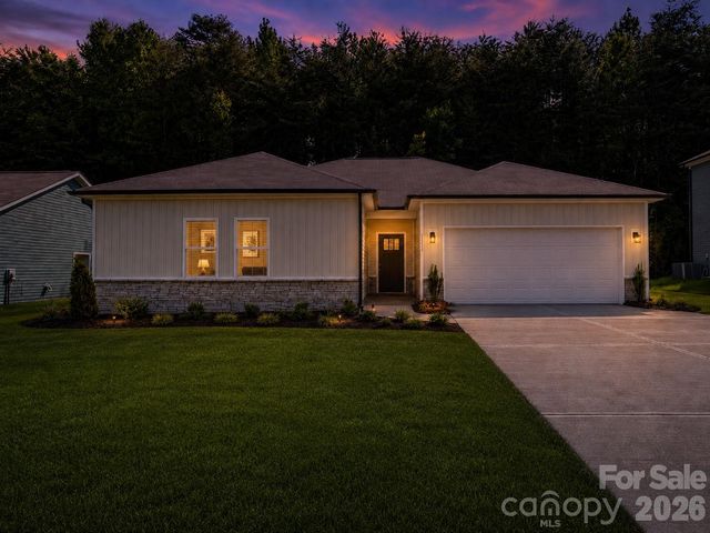 1175 Stoneglen Drive, Granite Quarry, NC 28146