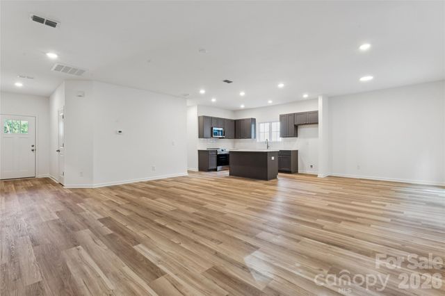 1175 Stoneglen Drive, Granite Quarry, NC 28146