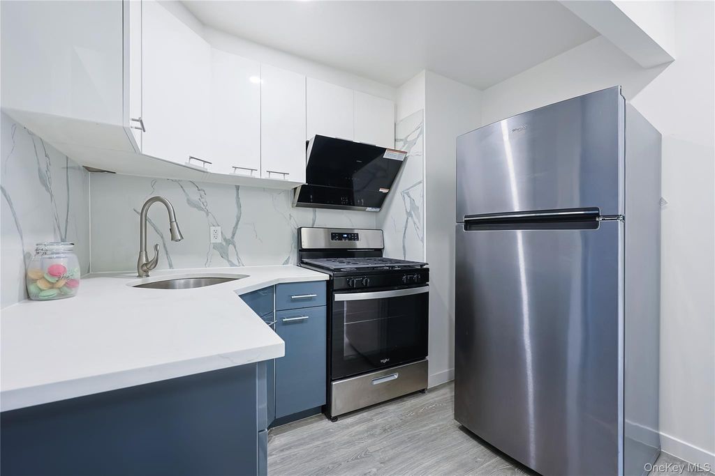 43-30 52nd Street 3B, Woodside, NY 11377 — photo 4