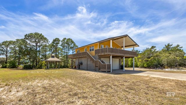 6782 Palmetto Drive, Gulf Shores, AL 36542