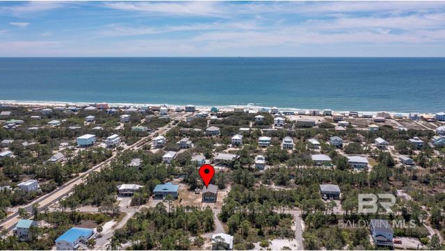 6782 Palmetto Drive, Gulf Shores, AL 36542