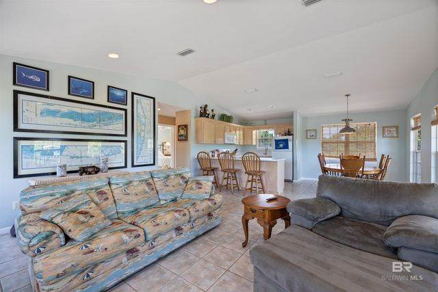 6782 Palmetto Drive, Gulf Shores, AL 36542