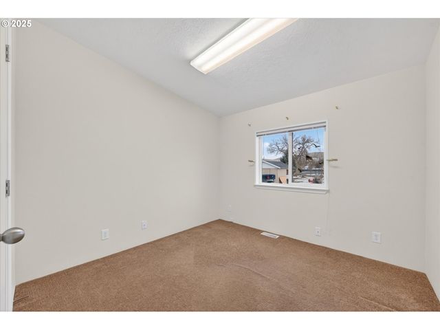 2410 COLORADO Ave, Baker City, OR 97814