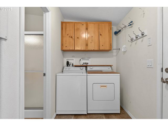 2410 COLORADO Ave, Baker City, OR 97814