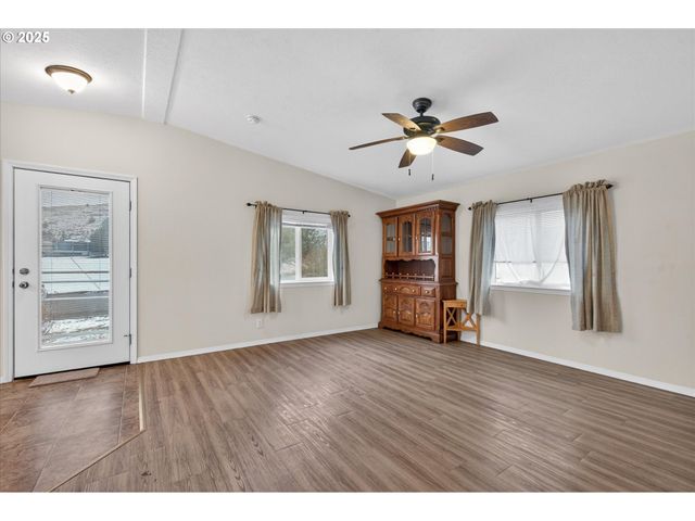 2410 COLORADO Ave, Baker City, OR 97814