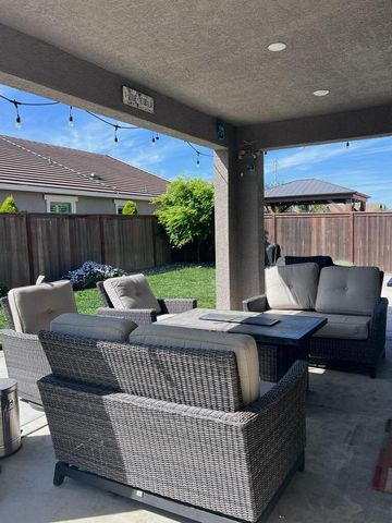 9280 Charolais Way, Elk Grove, CA 95624