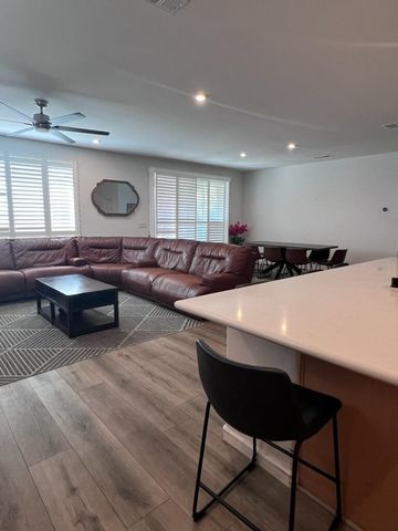 9280 Charolais Way, Elk Grove, CA 95624