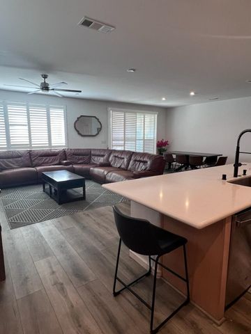 9280 Charolais Way, Elk Grove, CA 95624