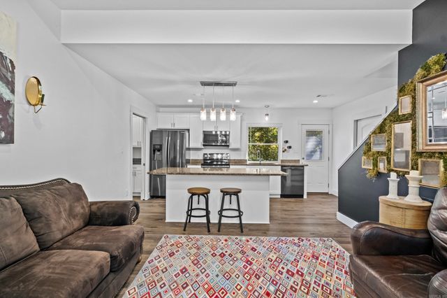 2944 W Country Club Road, Searcy, AR 72143