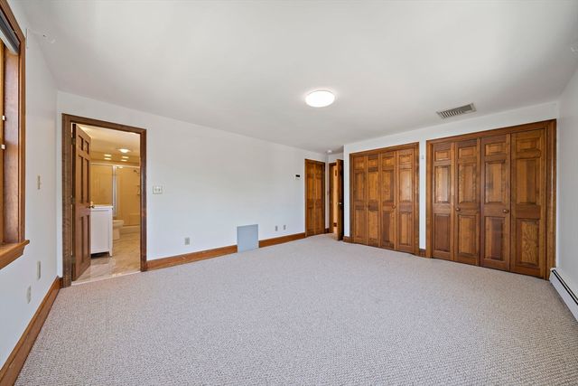 76 Shawmut St, Quincy, MA 02169