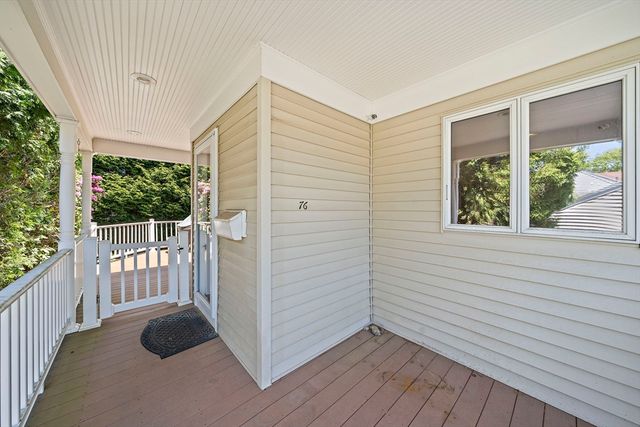 76 Shawmut St, Quincy, MA 02169