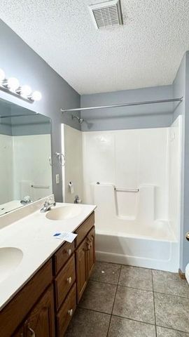 10635 62nd Street NE, Albertville, MN 55301