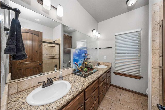 616 NW Brookehaven Pathway, Lawton, OK 73505