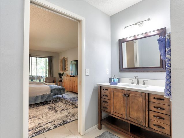 133 WILD PALM DRIVE 133, Bradenton, FL 34210