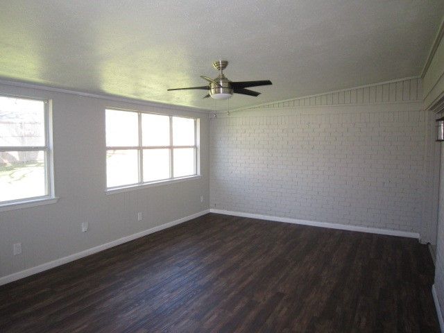 1610 Toplea Drive, Euless, TX 76040