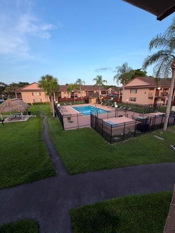 11233 SW 88th Street 202-E, Miami, FL 33176