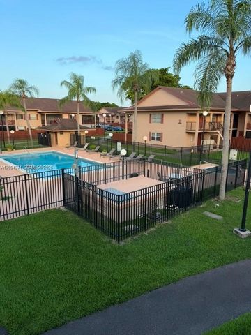 11233 SW 88th Street 202-E, Miami, FL 33176