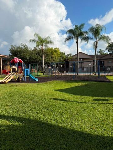 11233 SW 88th Street 202-E, Miami, FL 33176