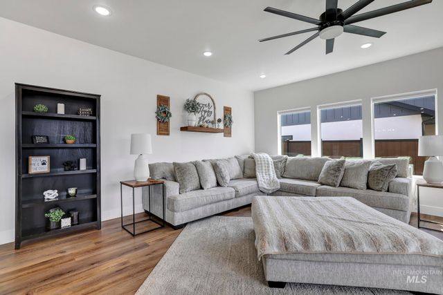 2307 Cattail Drive, Twin Falls, ID 83301