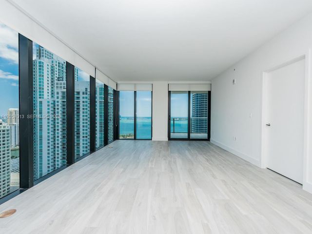 1010 Brickell Avenue 3701, Miami, FL 33131
