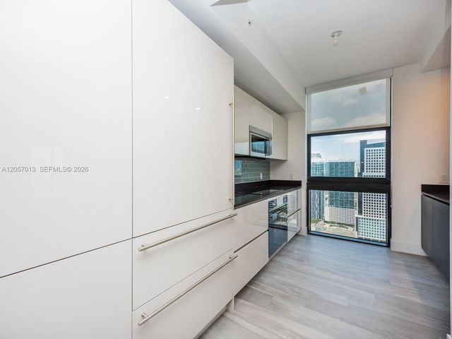 1010 Brickell Avenue 3701, Miami, FL 33131