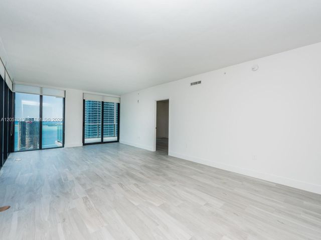 1010 Brickell Avenue 3701, Miami, FL 33131
