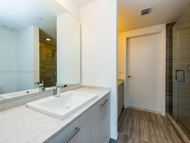 1010 Brickell Avenue 3701, Miami, FL 33131