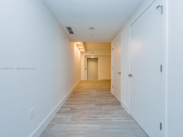1010 Brickell Avenue 3701, Miami, FL 33131