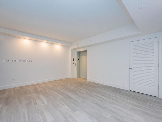 1010 Brickell Avenue 3701, Miami, FL 33131