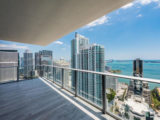 1010 Brickell Avenue 3701, Miami, FL 33131