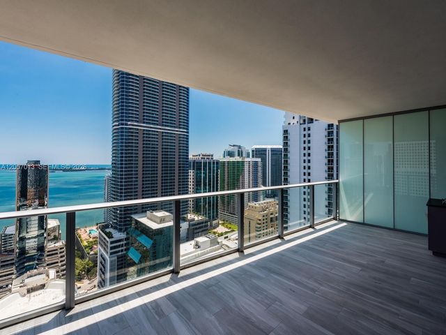 1010 Brickell Avenue 3701, Miami, FL 33131