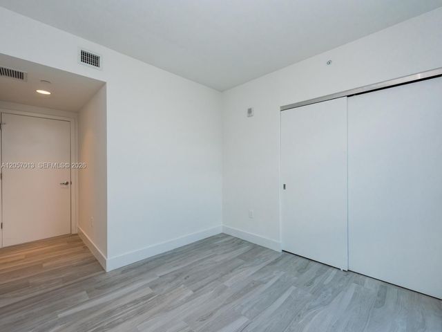 1010 Brickell Avenue 3701, Miami, FL 33131