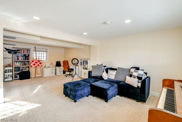6753 Lake Cable Avenue NW, Lehigh Twp, OH 44720