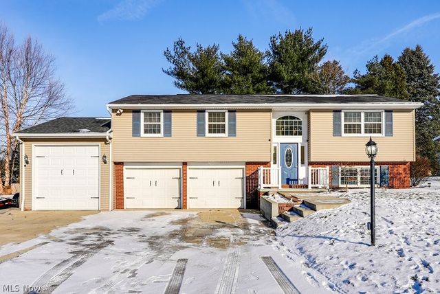 6753 Lake Cable Avenue NW, Lehigh Twp, OH 44720