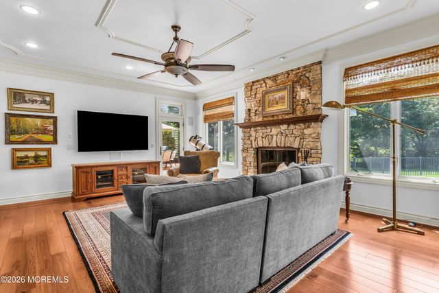 2 Falcon Ridge Circle, Holmdel, NJ 07733