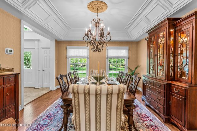2 Falcon Ridge Circle, Holmdel, NJ 07733