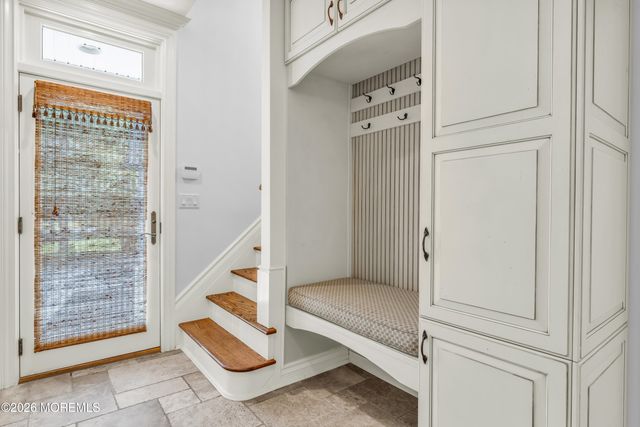 2 Falcon Ridge Circle, Holmdel, NJ 07733