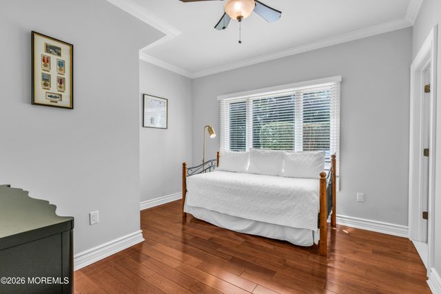 2 Falcon Ridge Circle, Holmdel, NJ 07733