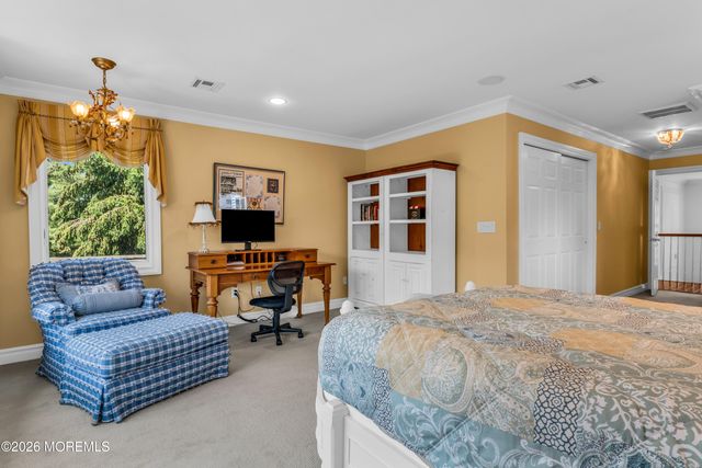 2 Falcon Ridge Circle, Holmdel, NJ 07733