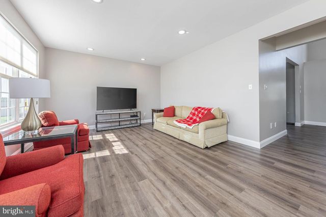 31 KINGSBERRY LANE, Woodstown, NJ 08098