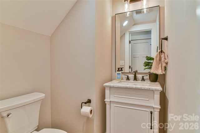 310 Portmanvilla Road, Black Mountain, NC 28711