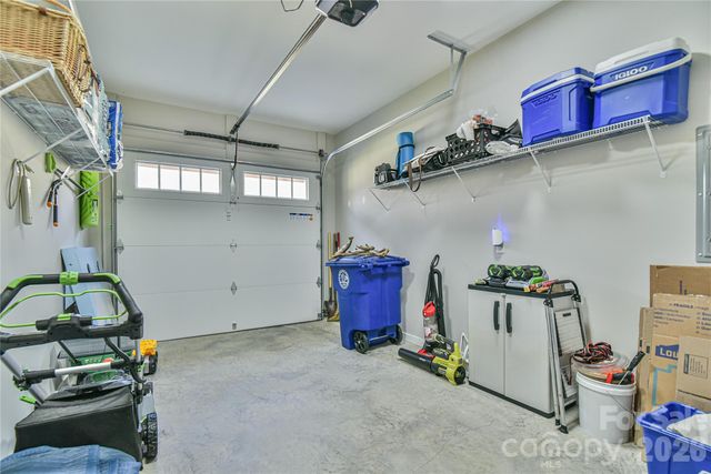 310 Portmanvilla Road, Black Mountain, NC 28711