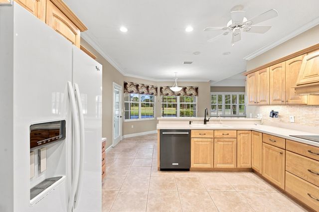 3608 TWIN LAKES Terrace, Fort Pierce, FL 34951