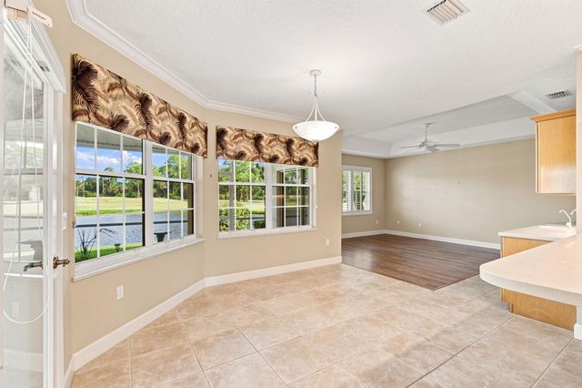 3608 TWIN LAKES Terrace, Fort Pierce, FL 34951