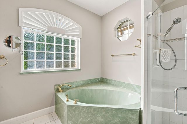 3608 TWIN LAKES Terrace, Fort Pierce, FL 34951