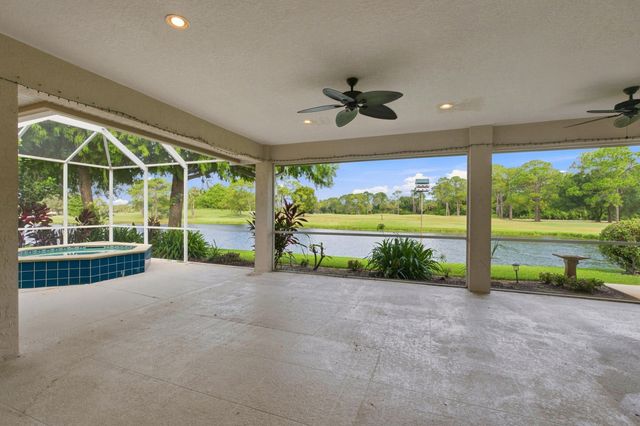 3608 TWIN LAKES Terrace, Fort Pierce, FL 34951