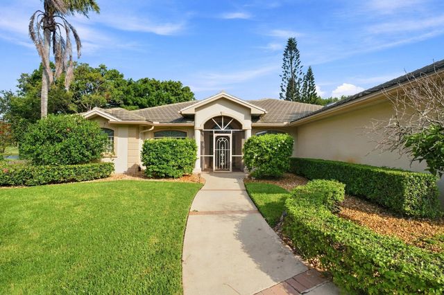 3608 TWIN LAKES Terrace, Fort Pierce, FL 34951
