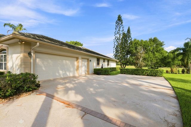 3608 TWIN LAKES Terrace, Fort Pierce, FL 34951